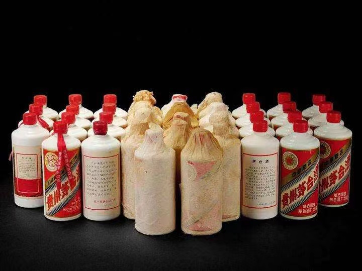 秦州日照岚山回收酒价格哪里回收(附近上门回收茅台酒）?